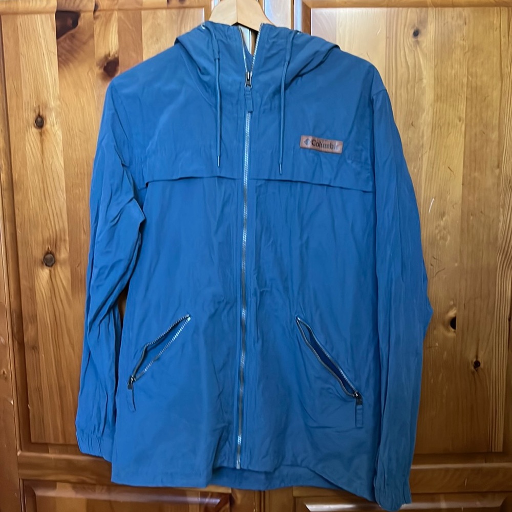 Columbia Hooded Rain Wind Jacket